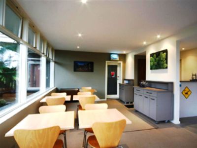 Hotel Comfort & 4*